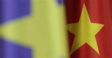 EU-China summit penciled in for December 7-8